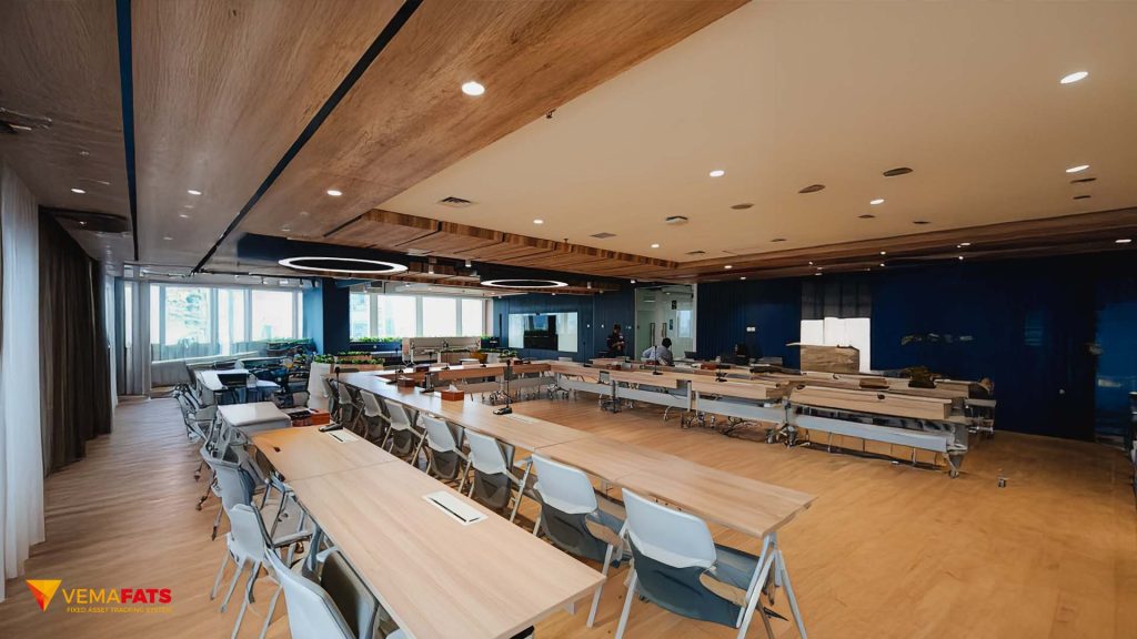 alasan penting mengapa perusahaan wajib menggunakan aplikasi fixed asset management & tracking untuk mencegah aset hilang, audit cepat, dan stok akurat.